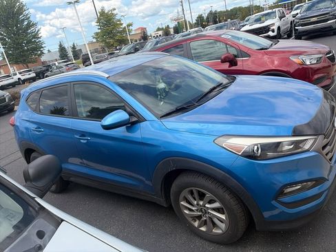 Used 2016 Hyundai Tucson SE w/ Option Group 02 AWD/4WD image 11