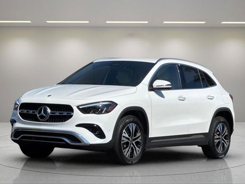 Certified 2025 Mercedes-Benz GLA 250 image 9