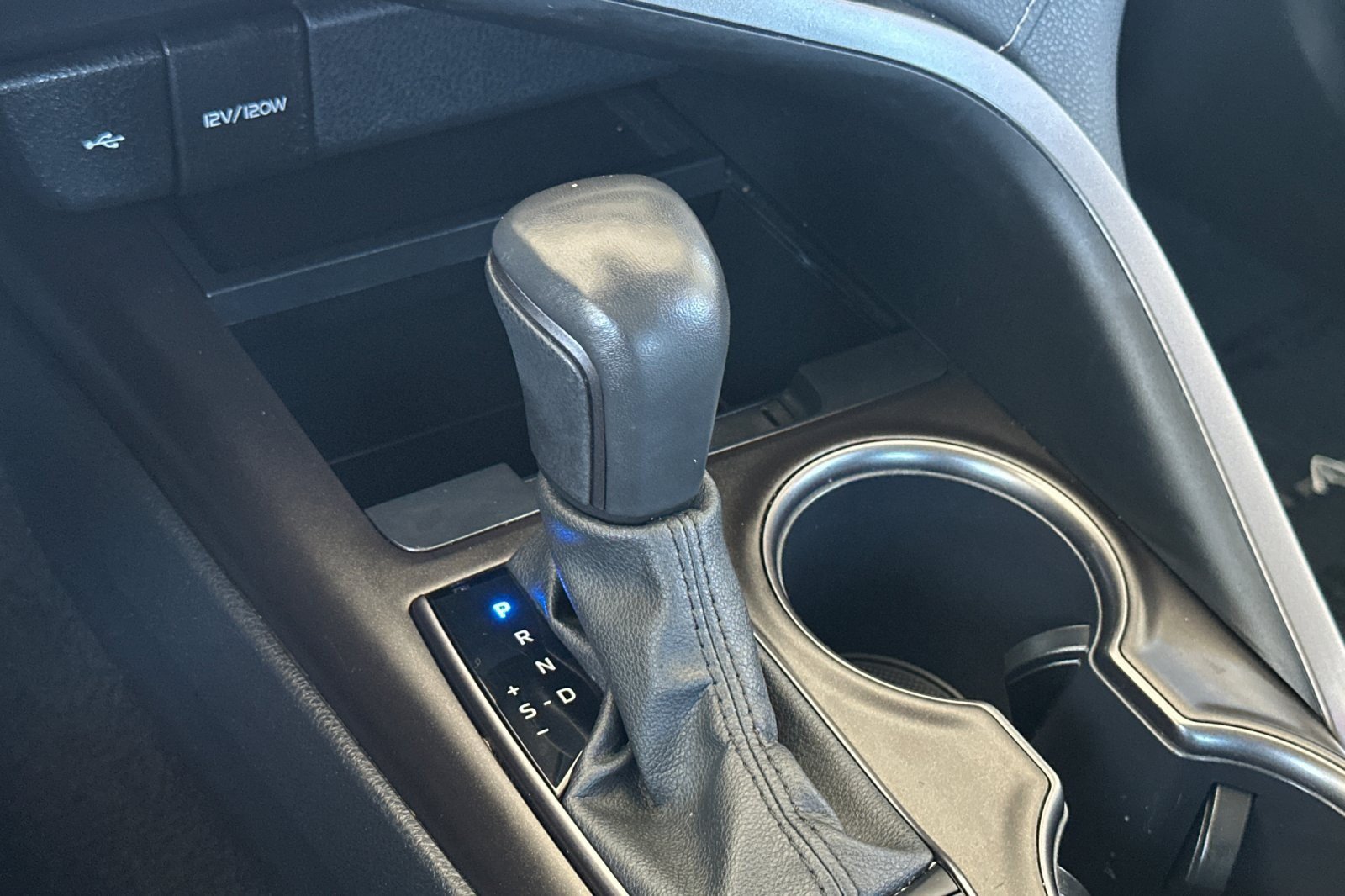 Certified 2024 Toyota Camry SE FWD image 19