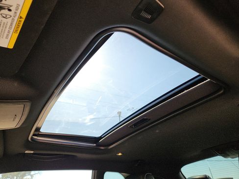 Used 2023 Dodge Challenger SRT Hellcat w/ Driver Convenience Group image 20