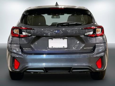 Used 2025 Subaru Impreza 2.0i image 4