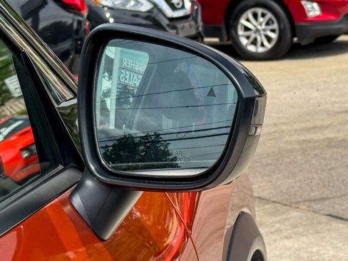 Used 2022 Nissan Rogue SL w/ SL Premium Package image 35