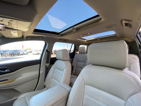 Used 2017 GMC Acadia Denali w/ Technology Package image 19