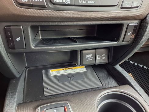 Used 2022 Honda Passport TrailSport image 11