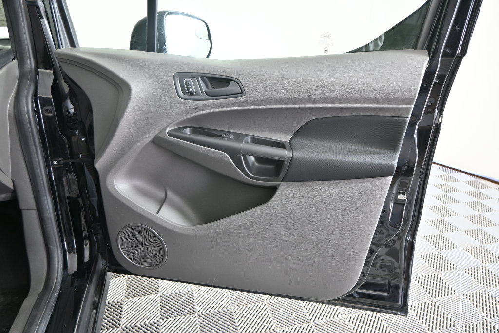 Used 2019 Ford Transit Connect XL FWD image 12