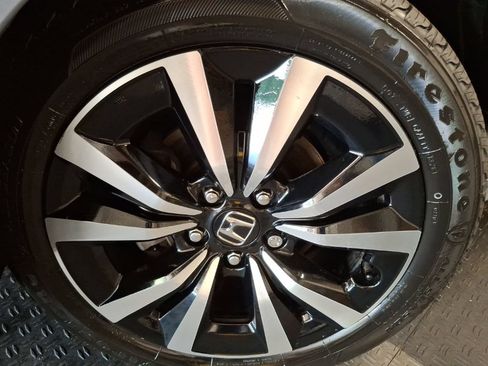 Used 2024 Honda Civic EX image 4