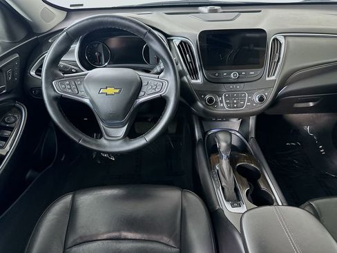 Used 2024 Chevrolet Malibu LT FWD image 17