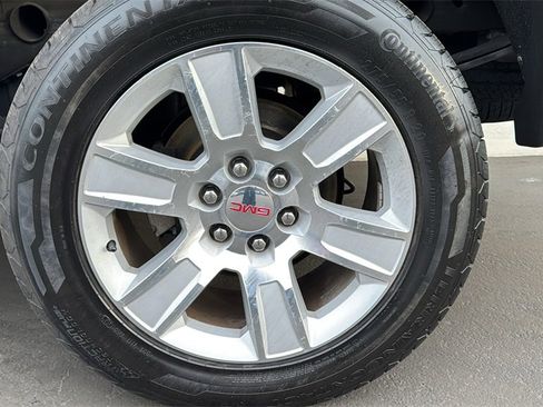 Used 2017 GMC Sierra 1500 SLE w/ SLE Value Package image 9