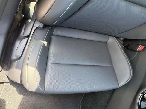 Certified 2025 Toyota Prius FWD image 16