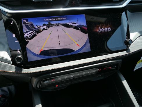 New 2026 Jeep Cherokee Limited AWD/4WD image 17