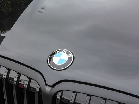 New 2027 BMW X7 xDrive40i w/ M Sport Package AWD/4WD image 11