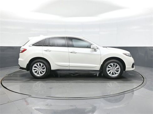 Used 2016 Acura RDX AWD w/ Technology Package image 8