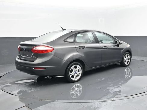 Used 2016 Ford Fiesta SE w/ Cold Weather Package FWD image 26
