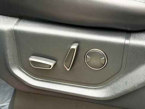 Used 2020 Ford F150 Raptor w/ Equipment Group 802A Luxury image 11