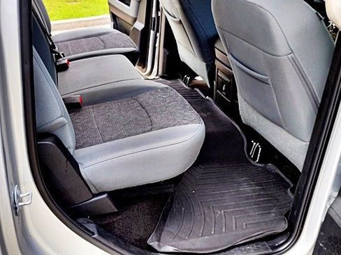 Used 2018 RAM 1500 Big Horn image 17