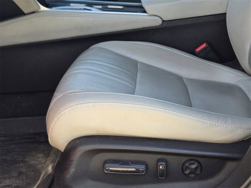 Used 2018 Honda Accord EX-L image 24