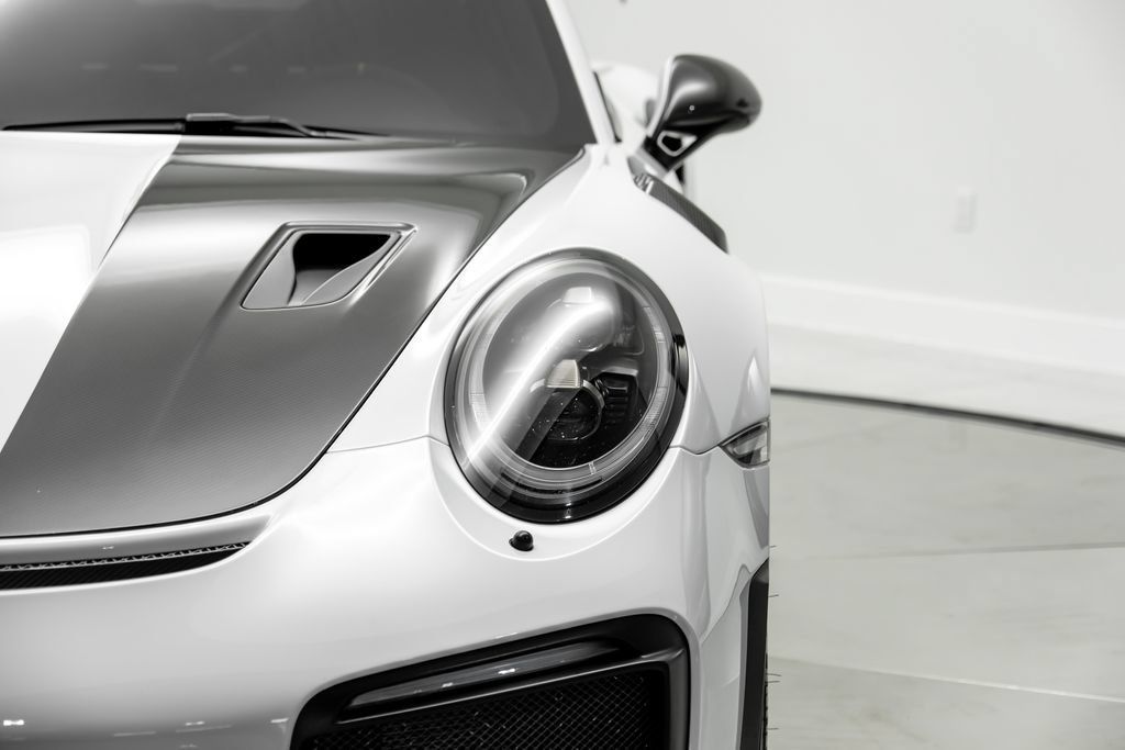 Used 2018 Porsche 911 GT2 RS RWD image 51