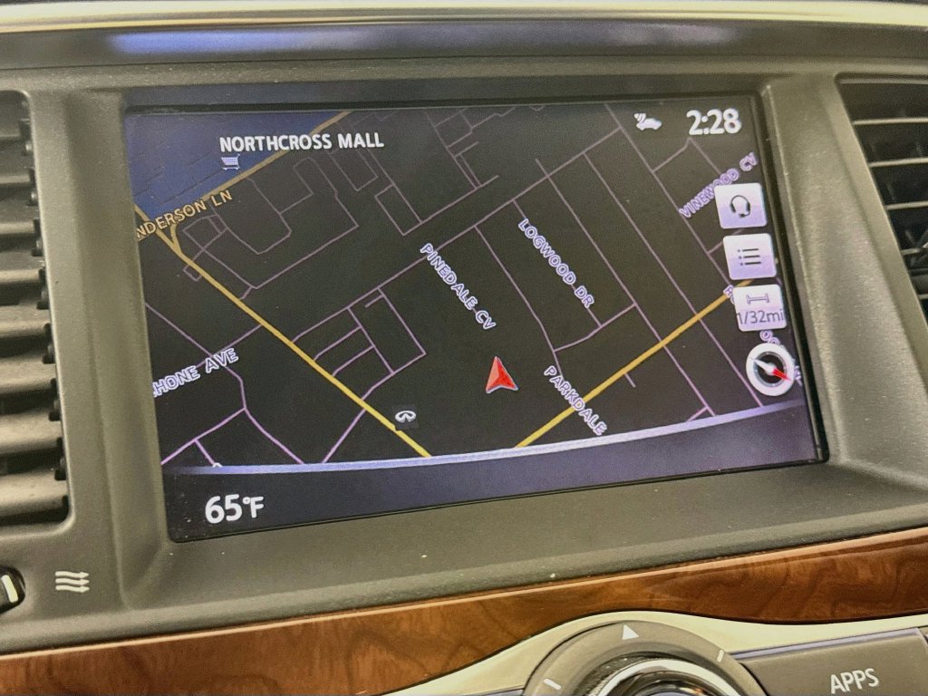 Used 2018 INFINITI QX80 4WD w/ Driver Assistance Package image 17