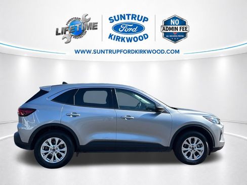Used 2024 Ford Escape Active AWD/4WD image 8