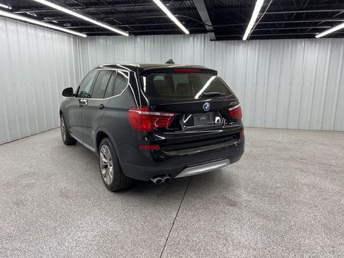 Used 2017 BMW X3 sDrive28i image 4
