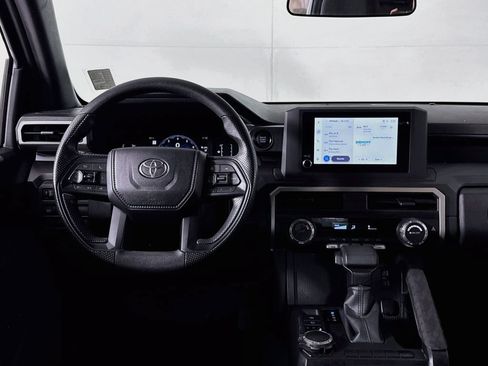 Used 2024 Toyota Tacoma SR w/ SR Upgrade Package AWD/4WD image 9