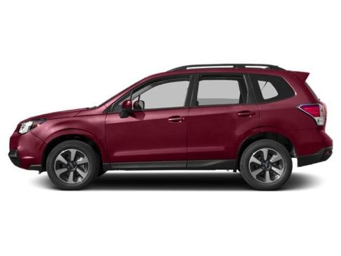 Used 2018 Subaru Forester 2.5i Premium AWD/4WD image 3