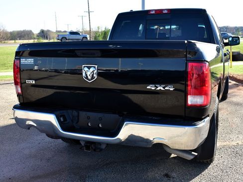 Used 2020 RAM 1500 Classic SLT AWD/4WD image 10