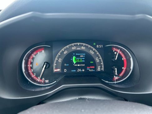 Used 2024 Toyota RAV4 XLE image 32