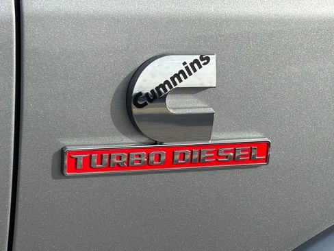 Used 2021 RAM 2500 Laramie AWD/4WD image 32
