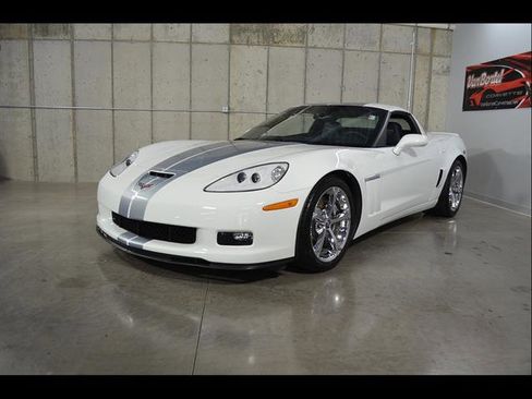 Used 2013 Chevrolet Corvette Grand Sport w/ 4LT Preferred Equipment Group RWD image 5