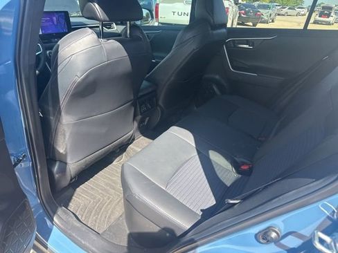 Used 2023 Toyota RAV4 XSE AWD/4WD image 9