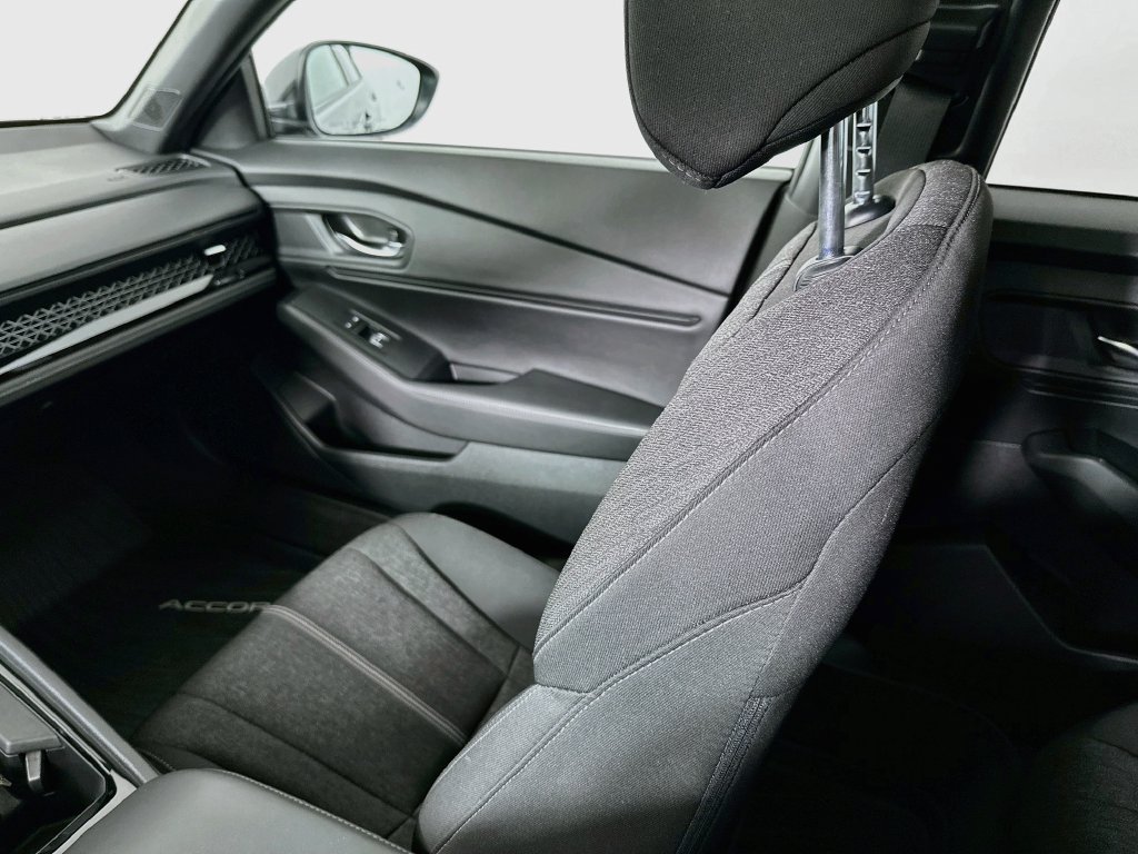 Used 2026 Honda Accord Sport image 23