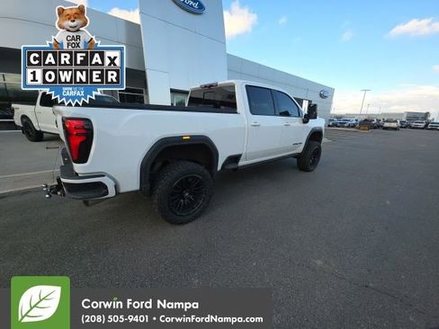 Used 2024 GMC Sierra 2500 AT4 w/ AT4 Premium Plus Package image 14