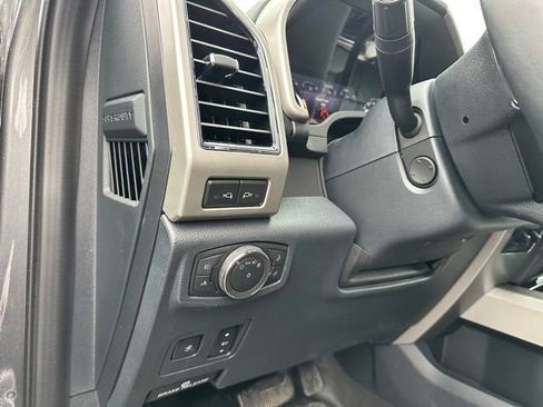 Used 2022 Ford F250 Lariat w/ Tremor Off-Road Package AWD/4WD image 15