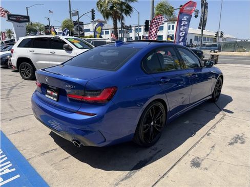 Used 2021 BMW 330i Sedan w/ M Sport Package RWD image 5