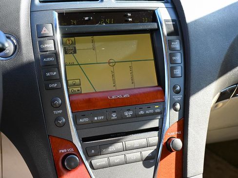 Used 2010 Lexus ES 350 FWD image 18