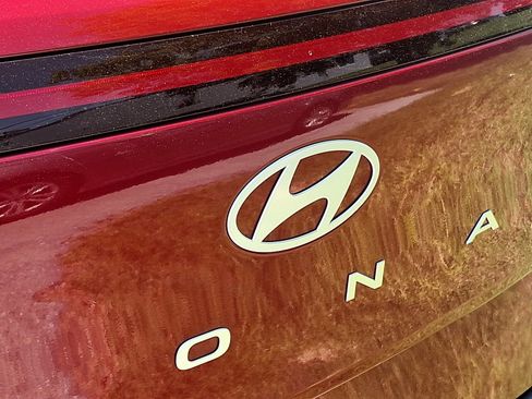 Certified 2024 Hyundai Kona SEL AWD/4WD image 30