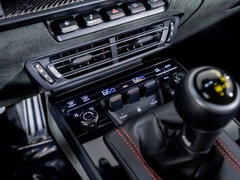 Used 2022 Porsche 911 GT3 image 45