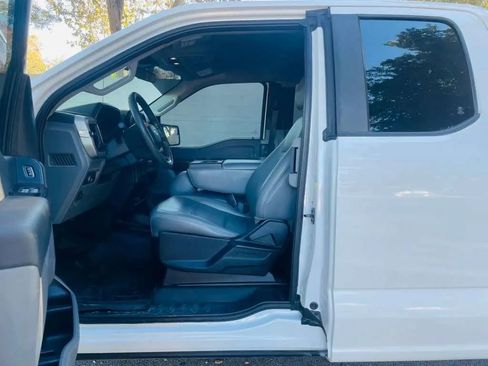 Used 2021 Ford F150 XL w/ Equipment Group 101A High image 9