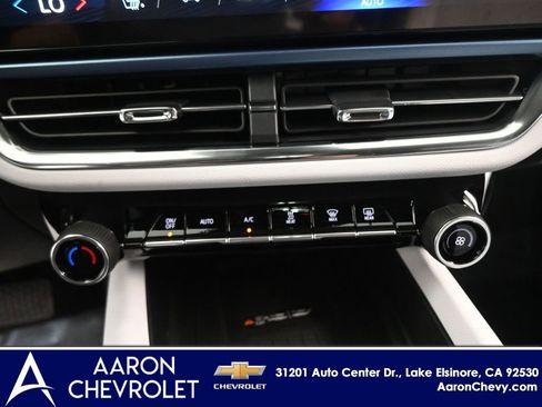 New 2026 Chevrolet Equinox EV LT image 18