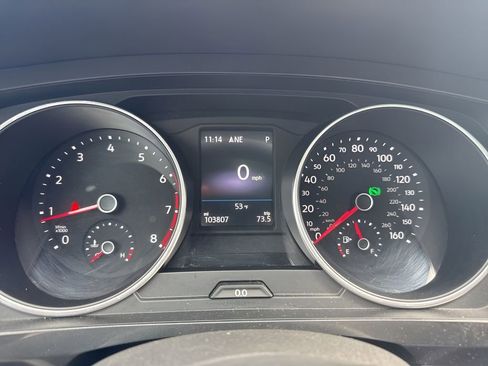 Used 2018 Volkswagen Tiguan SEL image 12