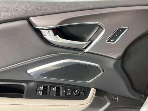 New 2026 Acura RDX SH-AWD image 25