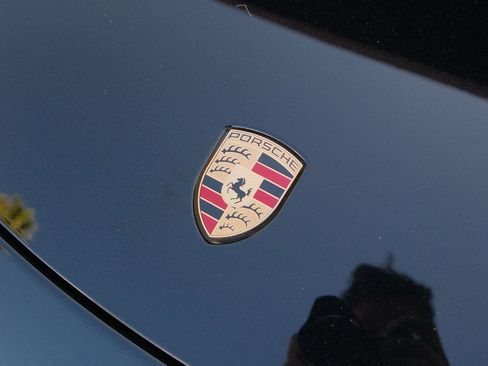 Used 2014 Porsche 911 Carrera 4S image 40