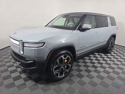 Used 2024 Rivian R1S Adventure AWD/4WD image 1