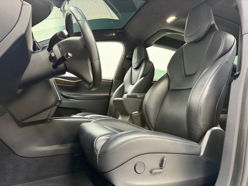 Used 2020 Tesla Model X Long Range AWD/4WD image 15