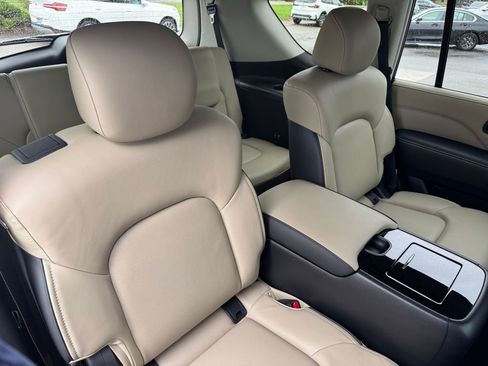 Used 2024 INFINITI QX80 Premium Select w/ Cargo Package AWD/4WD image 30