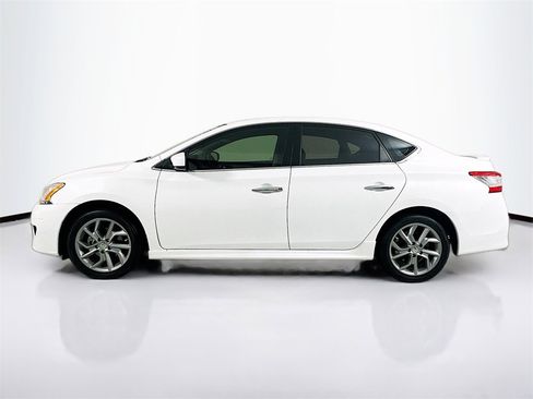 Used 2014 Nissan Sentra SR w/ SR Driver Package image 8