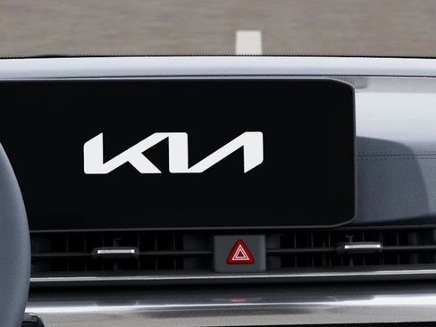 New 2025 Kia Carnival SX w/ SX Dark Edition Package FWD image 20