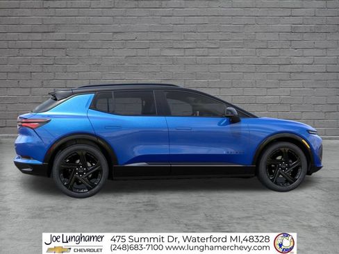 New 2026 Chevrolet Equinox EV RS FWD image 5
