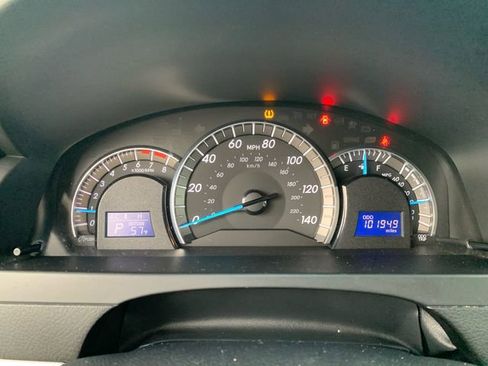 Used 2012 Toyota Camry SE image 19